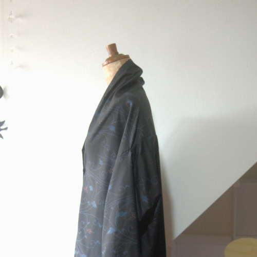 着物リメイク　7マルキ大島紬　ショールカラーロングコートワンピース　L〜XXL 着物リメイク 7マルキ大島紬 ショールカラーロングコートワンピース L