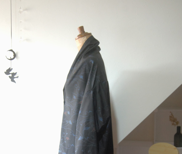 大島紬七マルキ　木の実のライトコート　着物リメイク 8枚目の画像