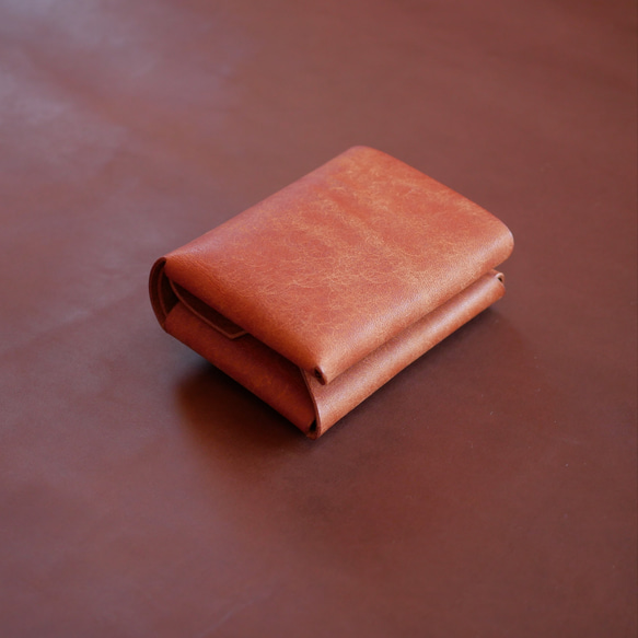 イタリアンレザーで作った【コンパクトな二つ折り！レザーミニウォレット：brown】革 財布 ブラウン レディー メンズ 1枚目の画像