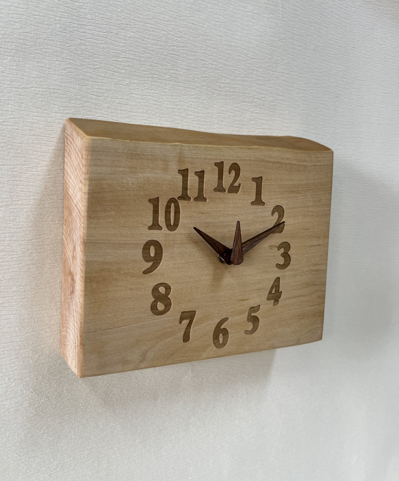木の時計＜栃＞　壁掛け・置き時計　toc-1108 3枚目の画像