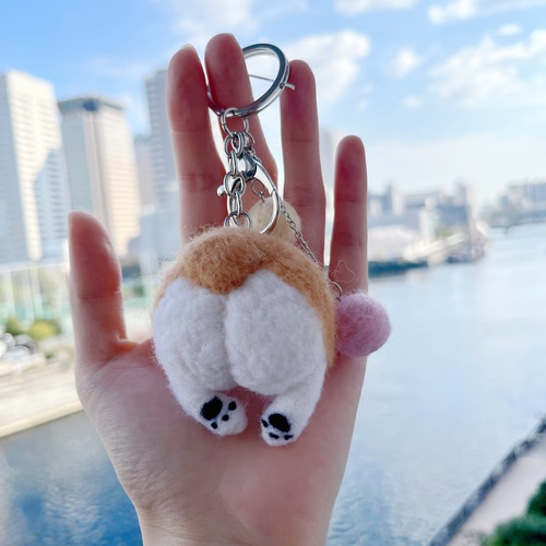 羊毛 魅惑の柴尻ω キーホルダー 可愛い二色玉付き プレゼント ペット服