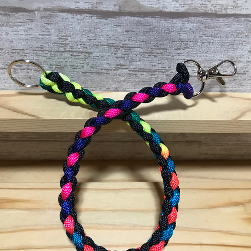 オリジナルショートストラップ付ウォレットロープ　ハンドメイド　カスタム可能 155・全長約38.5㎝，パラコードウォレットチェーン，スマホストラップ