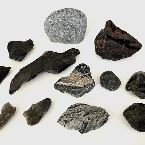 国産 黒曜石セット③ 日本产黑曜石/Japanese Obsidian set 12pcs