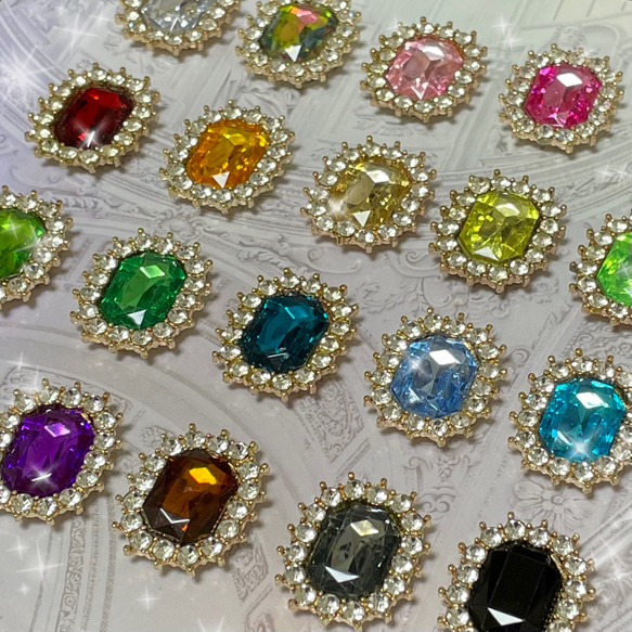 アクリルストーン スクエア ゴールド台座 ビジュー・クリスタル aka's