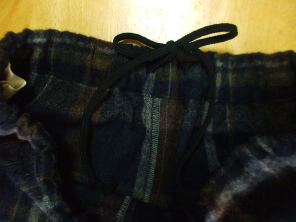 ウール混素材　紺×茶色×グレーチェック柄　ガウチョパンツ　Ｍ～Ｌサイズ 5枚目の画像
