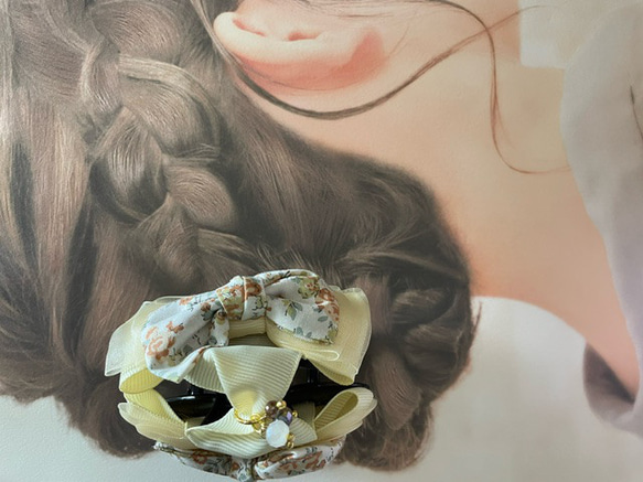 バンスクリップ　リバティ生地　クラシカルアプリコット　ヘアクリップ　まとめ髪　ムーンモス 7枚目の画像