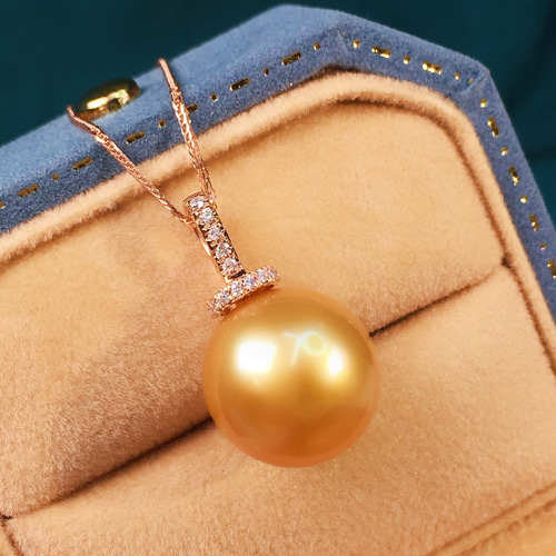 高級】白蝶真珠 万能金具ペンダントトップk18 ペンダントトップ パール  