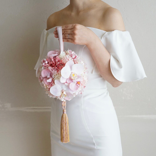 胡蝶蘭と桜の和装ボールブーケ|ウェディングブーケ|造花ブーケ|前撮り