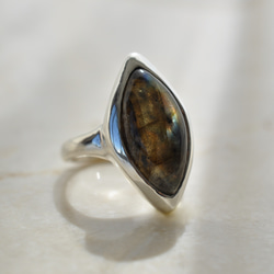 Labradorite Bezel Setting ring  ラブラドライト マーキス リング 5枚目の画像