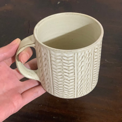 陶器　ニット柄のマグカップ 7枚目の画像