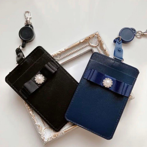 ネイビー紺色かブラック黒からお選びください！リボンとパールビジュー