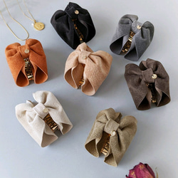 本革♡スエード　大人のためのバンスクリップリボン小さめ 　〜全７色〜　　秋色　秋カラー　 1枚目の画像