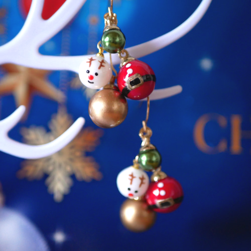 クリスマスピアス サンタとトナカイのオーナメント ピアス