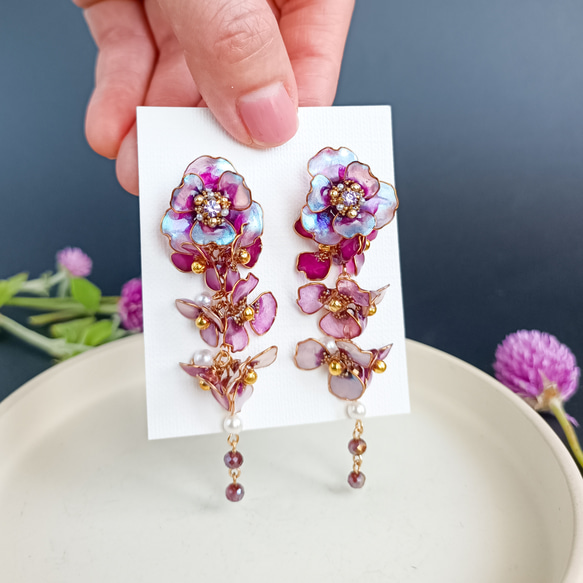 満開の山茶花 ・紫の花 ピアス（サージカルステンレス316L） イヤリング ウェディング 和装 14枚目の画像