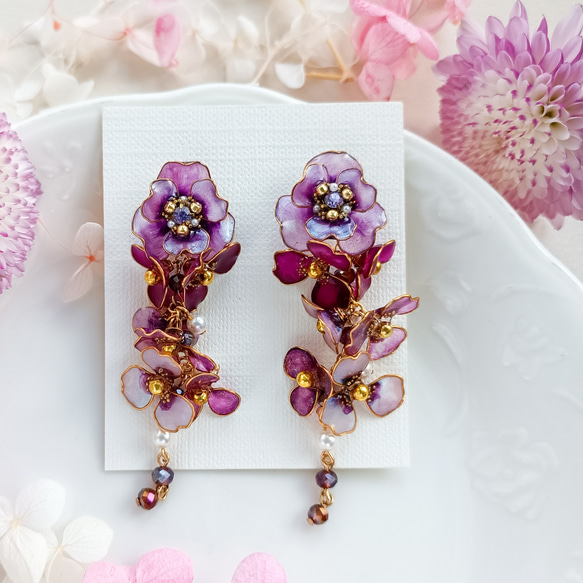 満開の山茶花 ・紫の花 ピアス（サージカルステンレス316L） イヤリング ウェディング 和装 2枚目の画像