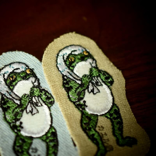 刺繍のあっぷりけ[ほっかむりのカエル男]浮世絵の妖怪 ワッペン