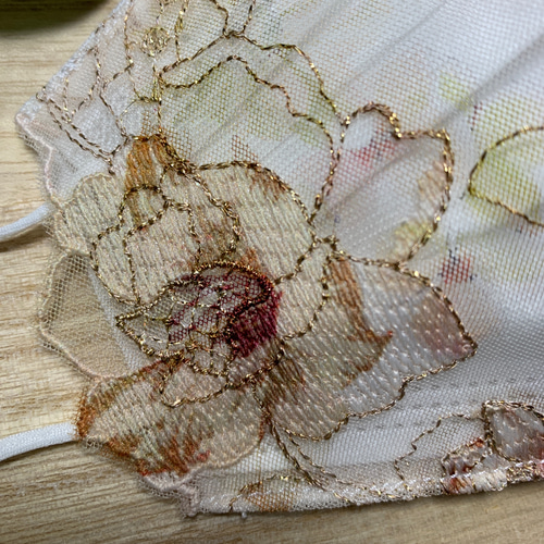 S81☆端ケミカルチュール☆銀糸キラキラ薔薇✿刺繍レース