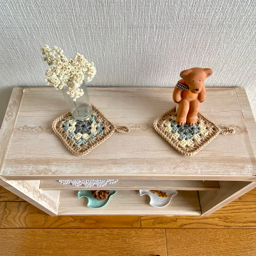 冬のおうち時間に》手編み 北欧の森＊クロシェ編み♢コースター2枚