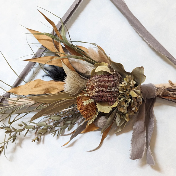 ドライフラワーの流木アレンジ 横長スワッグ ドライフラワースワッグ