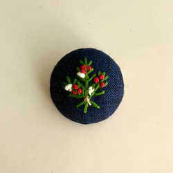 【限定1点】クリスマススワッグ_刺繍ブローチ_麻紺 4枚目の画像