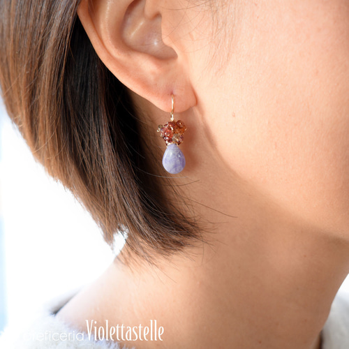 14kgf 紫外線で色が変わる 超希少石ハックマナイトのピアスwith  