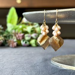 14kgfスノーフレークオブシディアンの一粒ピアス／イヤリング ピアス