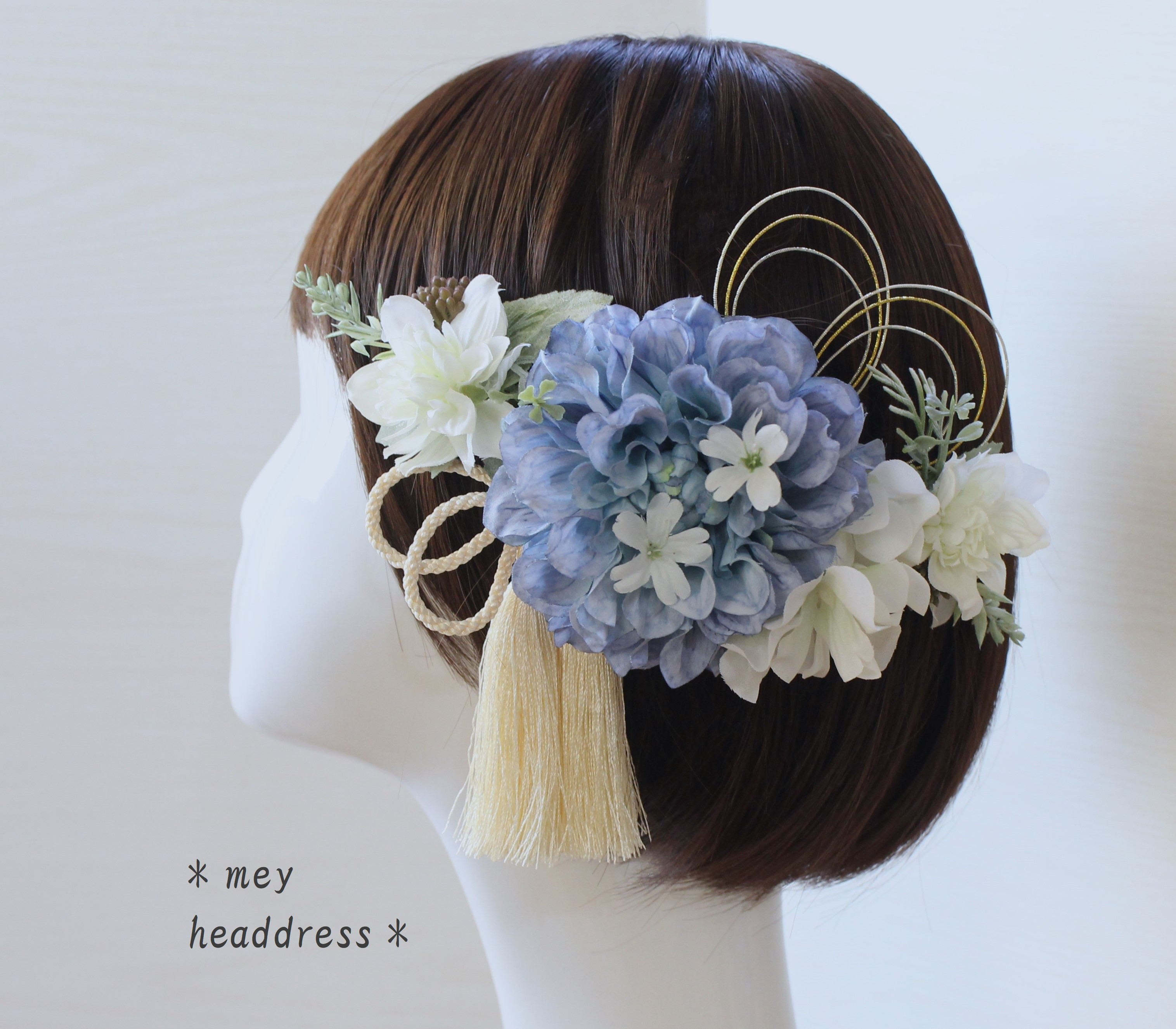 白紫陽花と水色ダリアのヘッドドレス＊髪飾り＊ショートへアでも簡単に着けられるワニ口クリップ＊成人式＊ウエディング＊卒業式