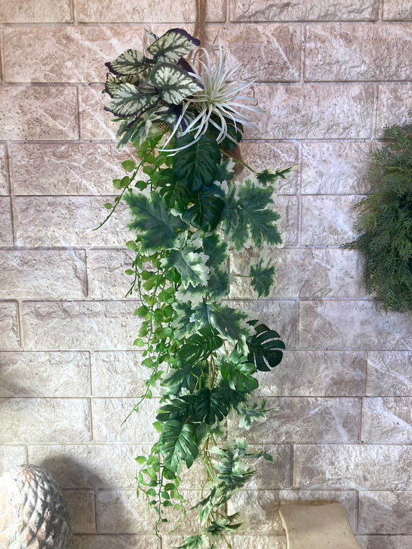 光触媒　人工観葉植物　ウォールグリーン　フェイクグリーン　壁掛け麻モンステラ 3枚目の画像
