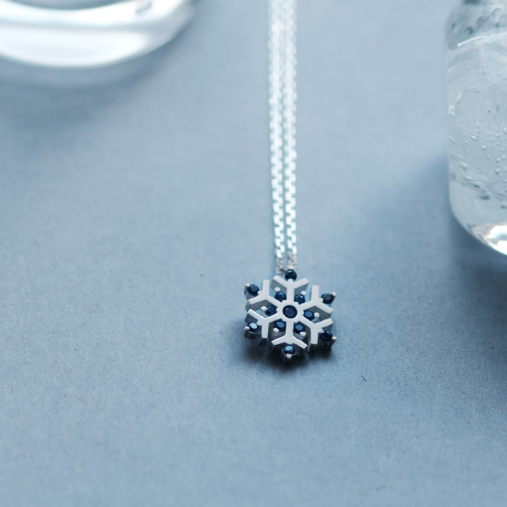 サファイア 雪の結晶 ネックレス シルバー925