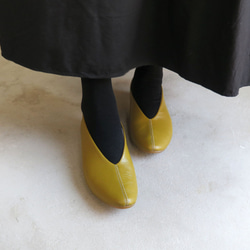 【沉穩配色】日本鶯綠真皮高跟鞋❄︎日本製❄︎ 第2張的照片