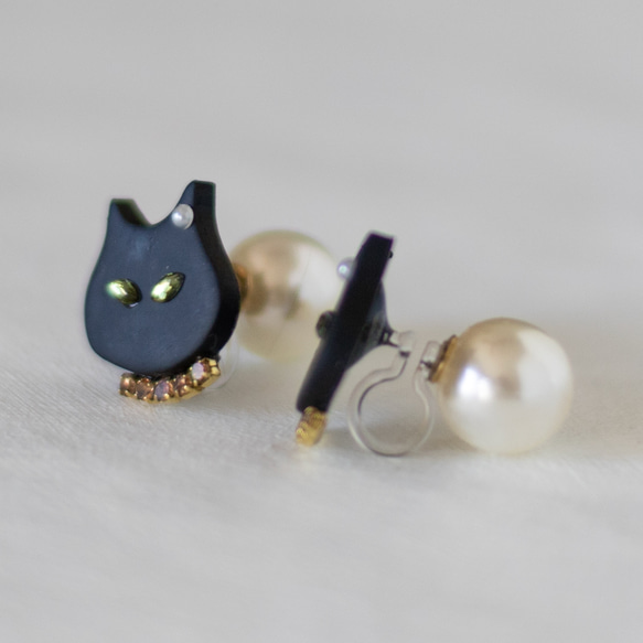 【クリスマス限定】選べる猫とパールキャッチ ピアス/ノンホール 6枚目の画像