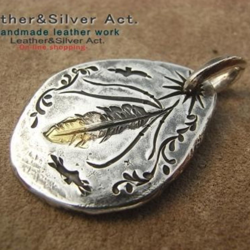 手彫りフェザー刻印 イーグルフェザー彫りペンダントトップ シルバー925(k18 イーグルネックレス silver925 ネックレス・ペンダント レザーアンドシルバーアクト 通販|Creema(クリーマ) 16800826 手彫りフェザー刻印 イーグルフェザー彫りペンダントトップ シルバー925(k18 イーグルネックレス silver925 ネックレス・ペンダント レザーアンドシルバーアクト 通販|Creema(クリーマ) 16800826