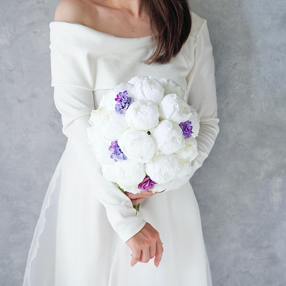 エレガント芍薬つぼみブーケ　ホワイト＆パープル　ラウンドブーケ　ピオニー　アーティフィシャルフラワー 