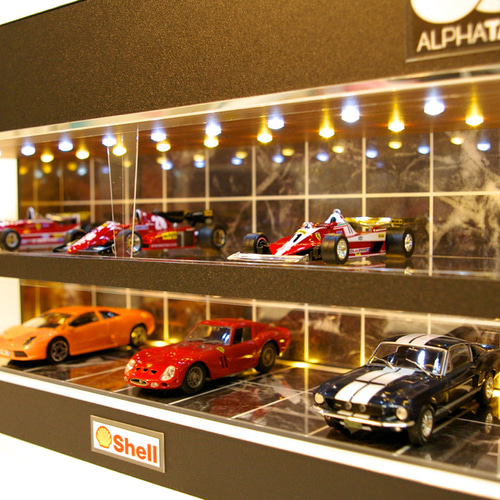 1/43展示14台可・黒大理石・2層式ディスプレーBOX/2色LED30灯 1/43展示14台可・黒大理石・2層式ディスプレーBOX/2色LED30灯