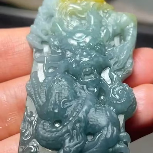 Natural typeA 翡翠龍 天然翡翠龍ブランド ペンダントトップ Natural typeA 翡翠龍 天然翡翠龍ブランド ペンダントトップ