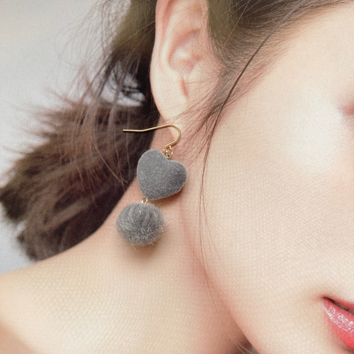 マットピアス❤ボルドー＆ブラック 再入荷 マットピアス❤ボルドー＆ブラック 再入荷