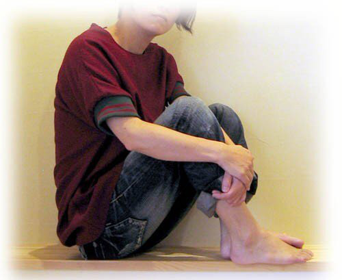 ◆送料込み◆リブが可愛いウールのプルオーバー　前後どちらでも着られます【生地見本あり】