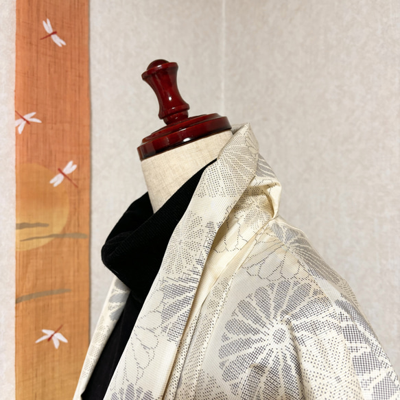 白大島紬で作ったコート　星影 5枚目の画像