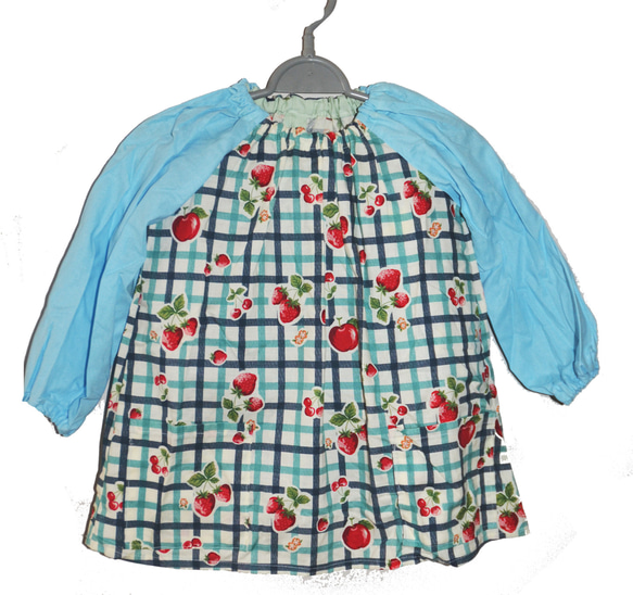 スモック女の子柄オーダーメイド サンプルです。 ハンドメイドスモック