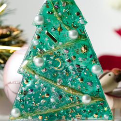 キラキラ輝くアクリル製卓上クリスマスツリー 3枚目の画像
