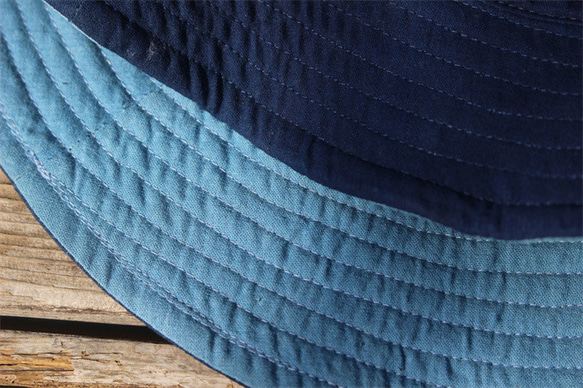 帽子 バケットハット シンプル 春夏秋冬用 草木染め コットン100% 两面　藍色 藍染 9枚目の画像