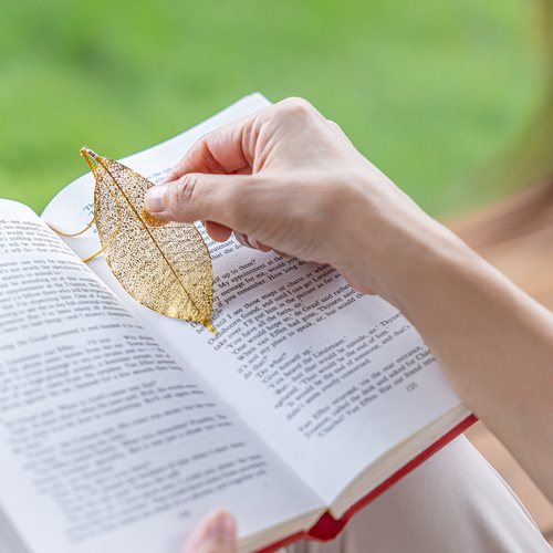 GOLDLEAF bookmark『金の葉栞』 京都の金箔押し職人がおくる小さな
