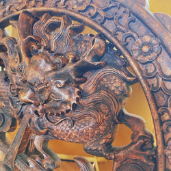 威龍戯珠Ⅱ 40㎝　大型円型彫刻（アンティーク調） 壁掛け金具・台座付き 8枚目の画像