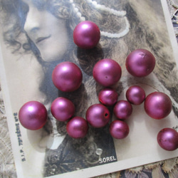 *♥*German Vintage Glass Pearls Fuchsia Satin 14pcs*♥* 3枚目の画像