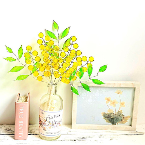 ミモザのワイヤークラフト ステンドグラス風 スワッグ 北欧 一輪挿し