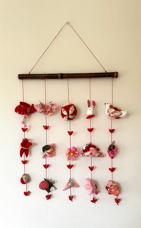 壁掛け吊るし雛②   かわいい吊るし飾り　１点物　桃の節句　ひな祭り　　雛人形 3枚目の画像