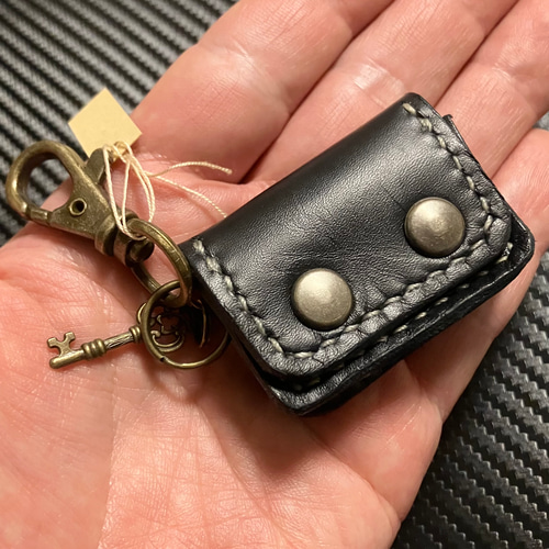 ぷっくり感のある小物入／キーホルダー／小銭入れ、コインケース、本革