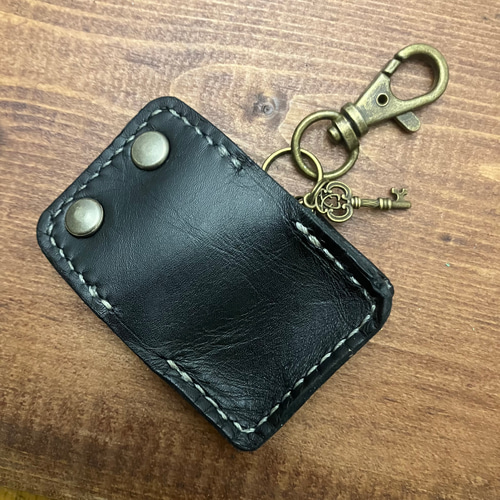 【LOEWE】キーケース キーホルダー 小銭入れ 小物入れ 黒 ブラック（黒）系 LOEWE(ロエベ) キーケース(レディース) - 海外