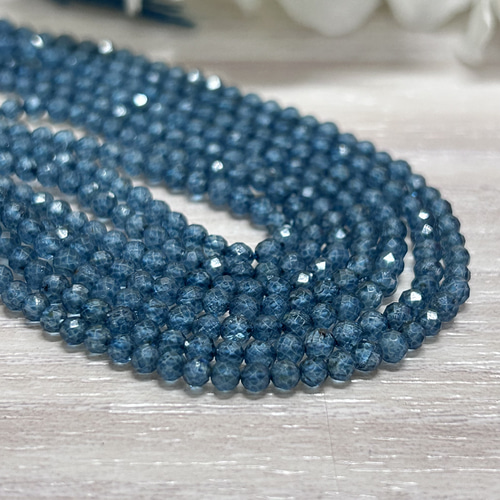 3mm 4個 ロンドンブルートパーズ（ブルートパーズ） 32面カット 天然石