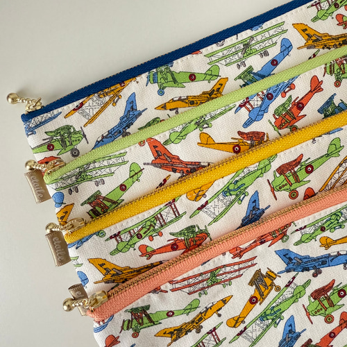 リバティ 20cmファスナー 飛行機 戦闘機 カラフル ファスナー4色